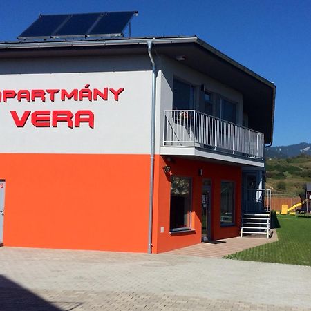 Apartmány Vera Bešeňová Esterno foto