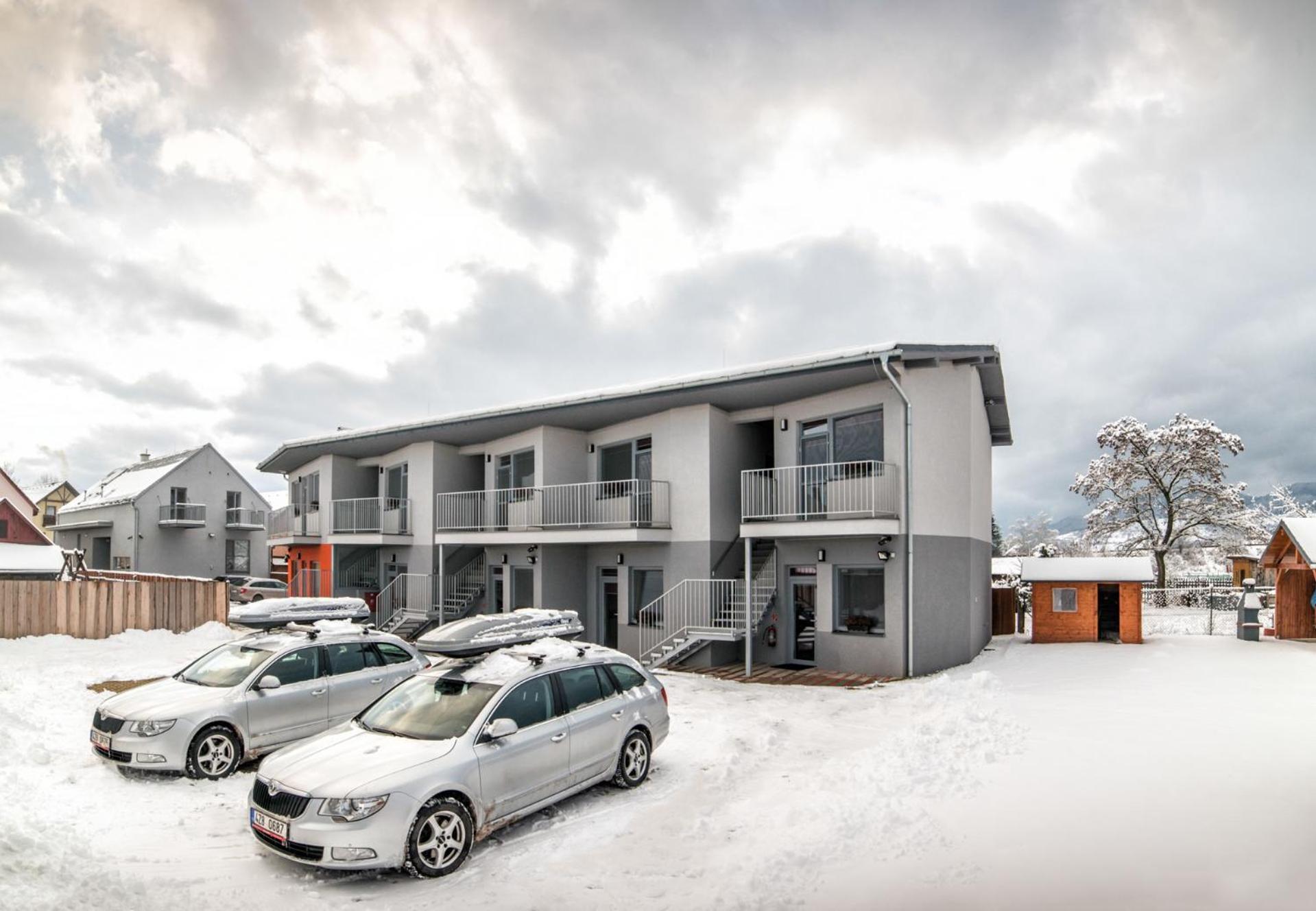 Apartmány Vera Bešeňová Esterno foto