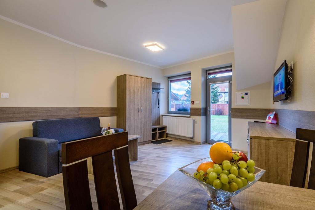 Apartmány Vera Bešeňová Esterno foto